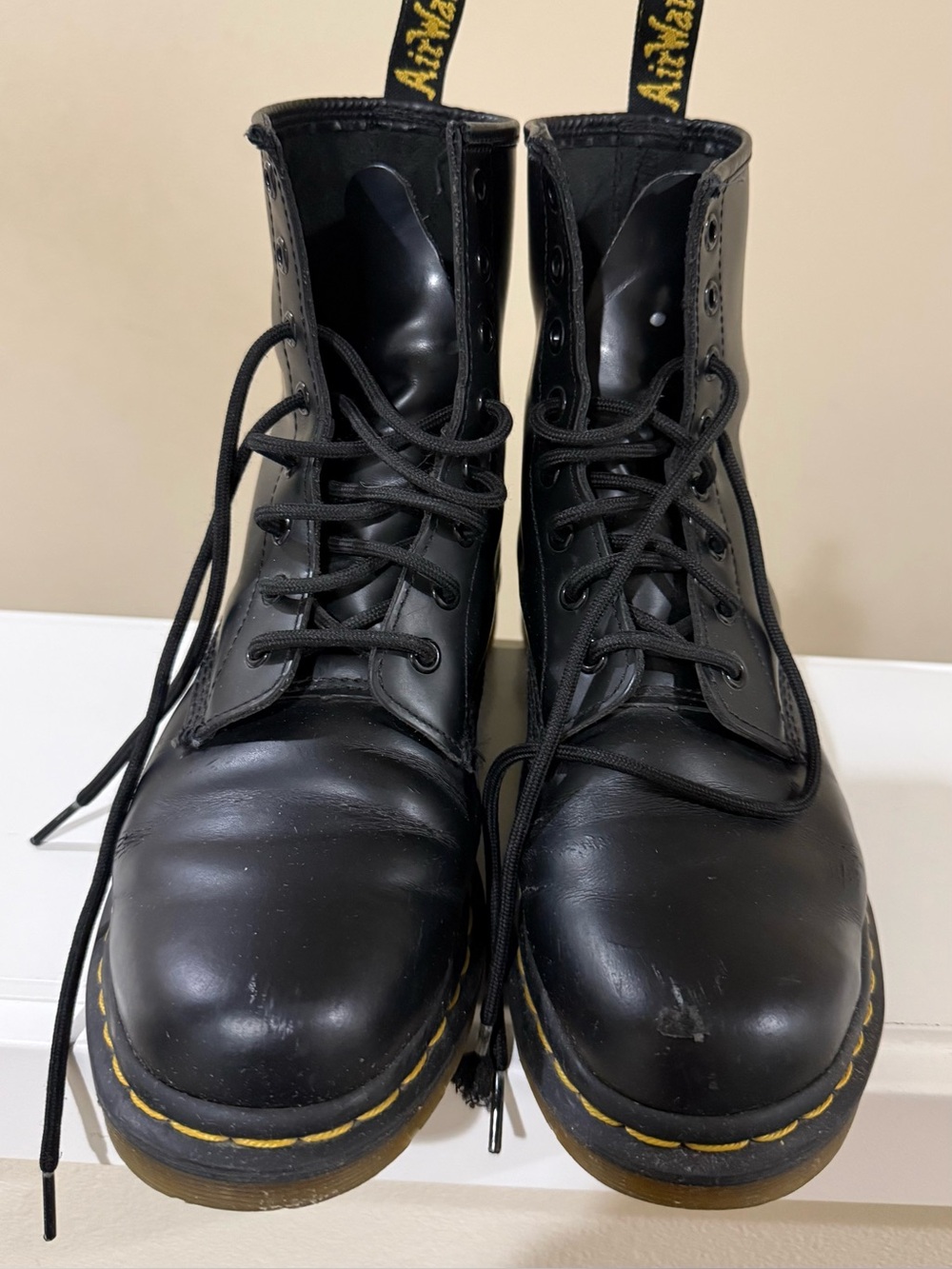 Dr Martens 1460 Black Leather Lace-Up Combat Boots - w 9  m8 pre owned